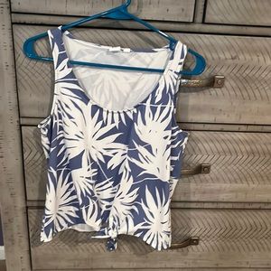 Fun Gap sleeveless shirt